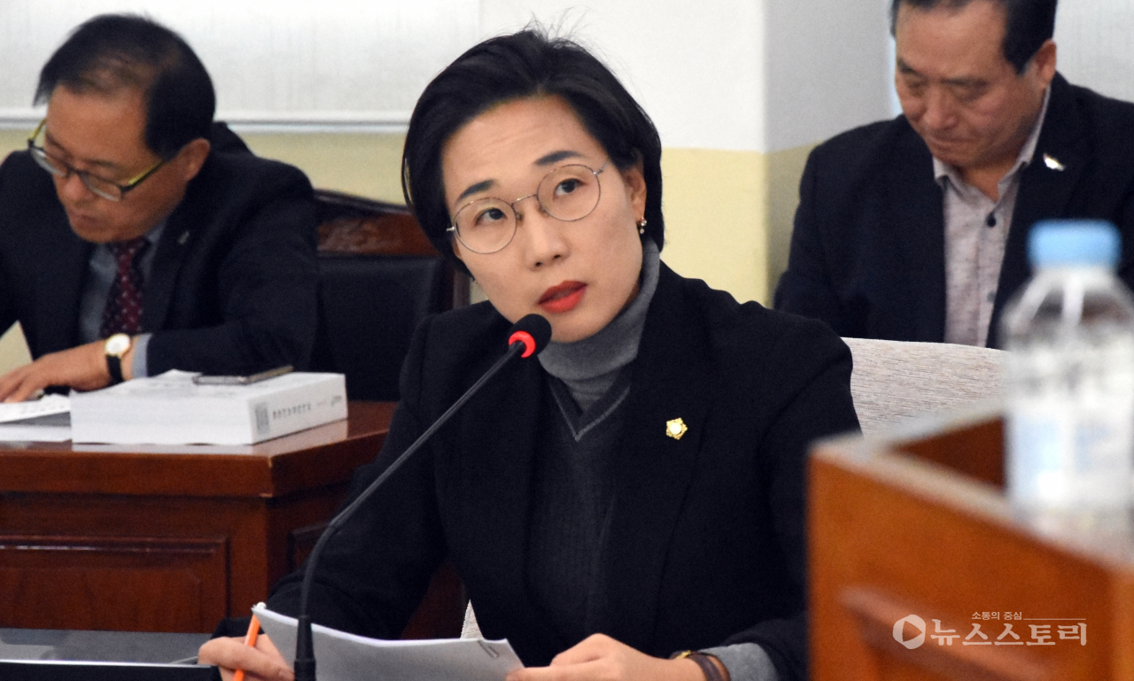 김아진 의원(민주당, 비례)