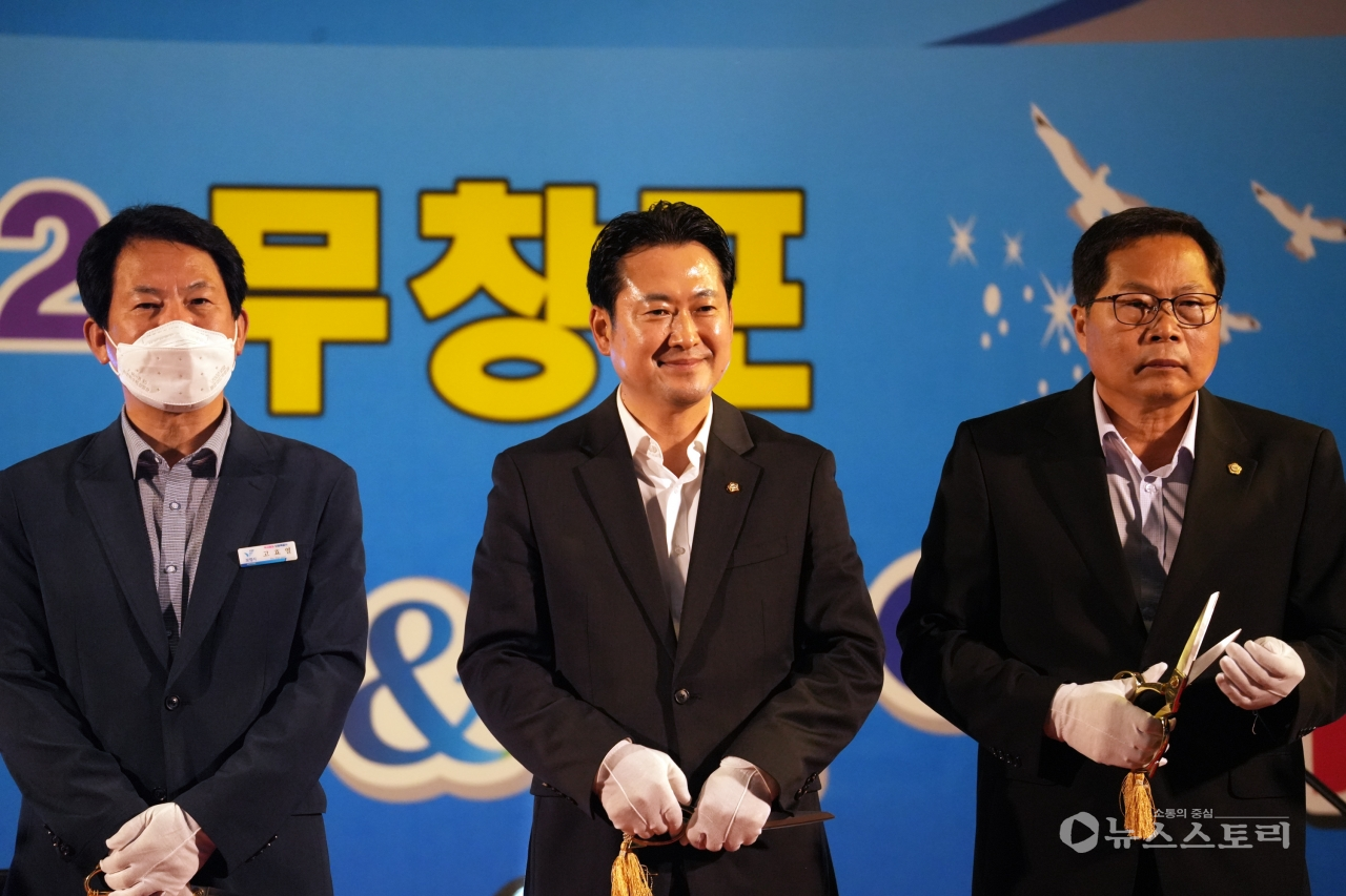 (사진 왼쪽부터)고효열 보령시 부시장, 장동혁 국회의원, 박상모 보령시의회 의장.
