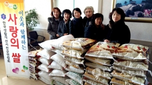 서천군생활개선회 19년째 ‘사랑의 쌀 모으기’ 귀감