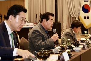 김동일 보령시장 ‘해상풍력단지 및 보령신항 개발 공동 협력’ 요청